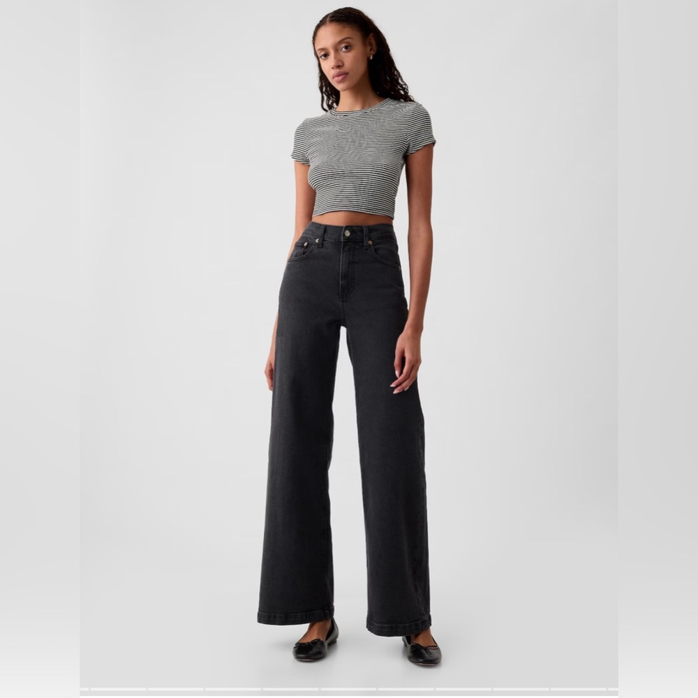 BNWT Wide Leg Black Jeans